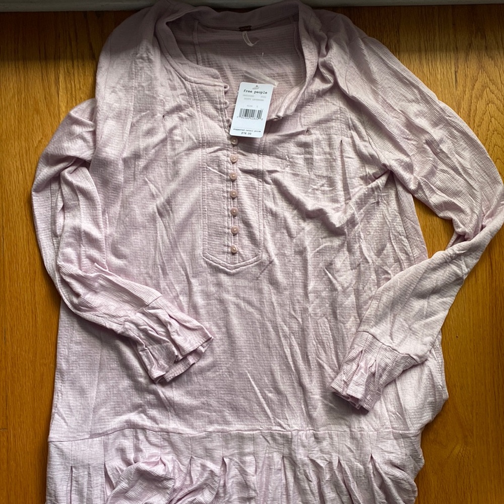 Free People flowy tunic top ruffle hem and sleeves